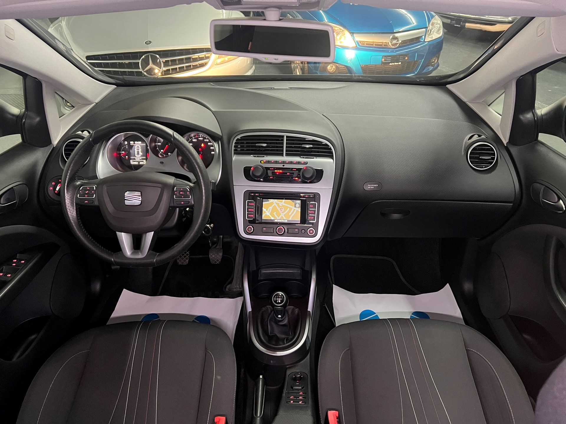 SEAT Altea 1.6 TDI E_Ecomotive Style Viva-image-13