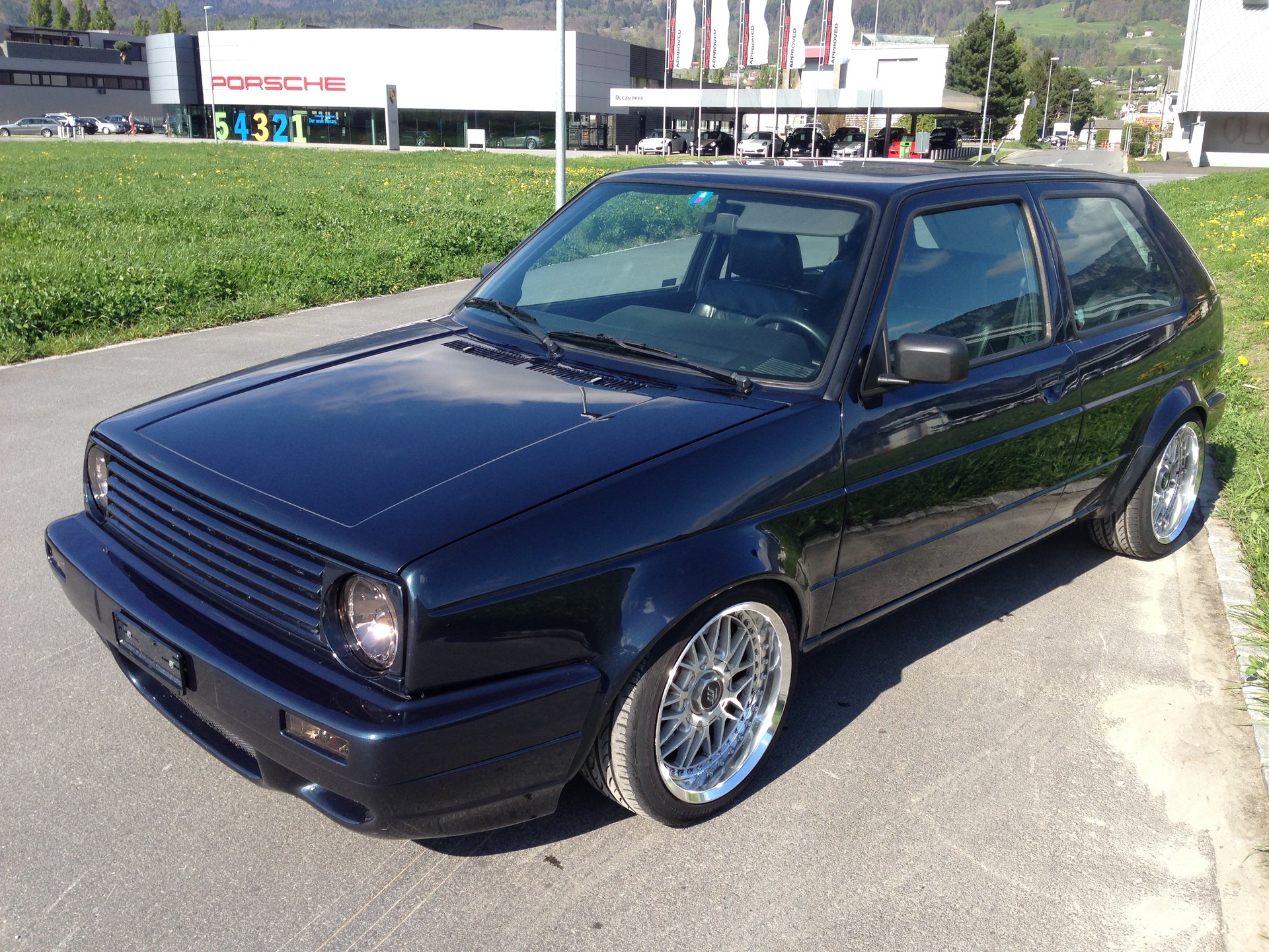 VW Golf 1800 GTI G60-image-1