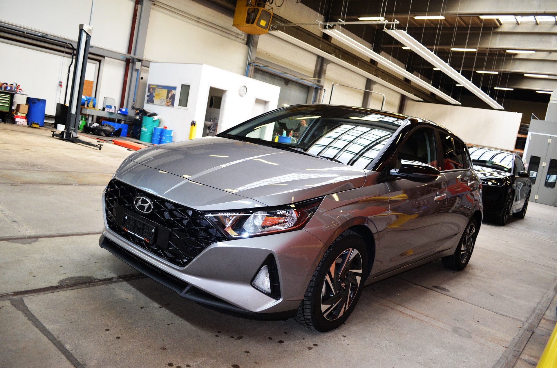 HYUNDAI i20 1.0 T-GDi Amplia DCT-image-2