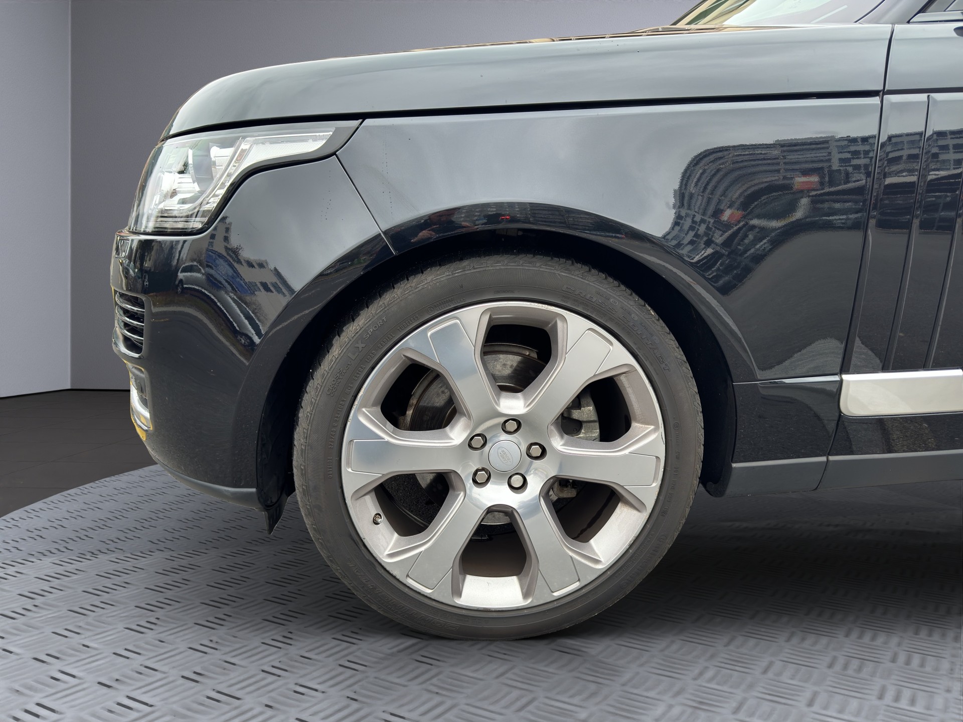 LAND ROVER Range Rover 3.0 TDV6 Vogue Automatic-image-8