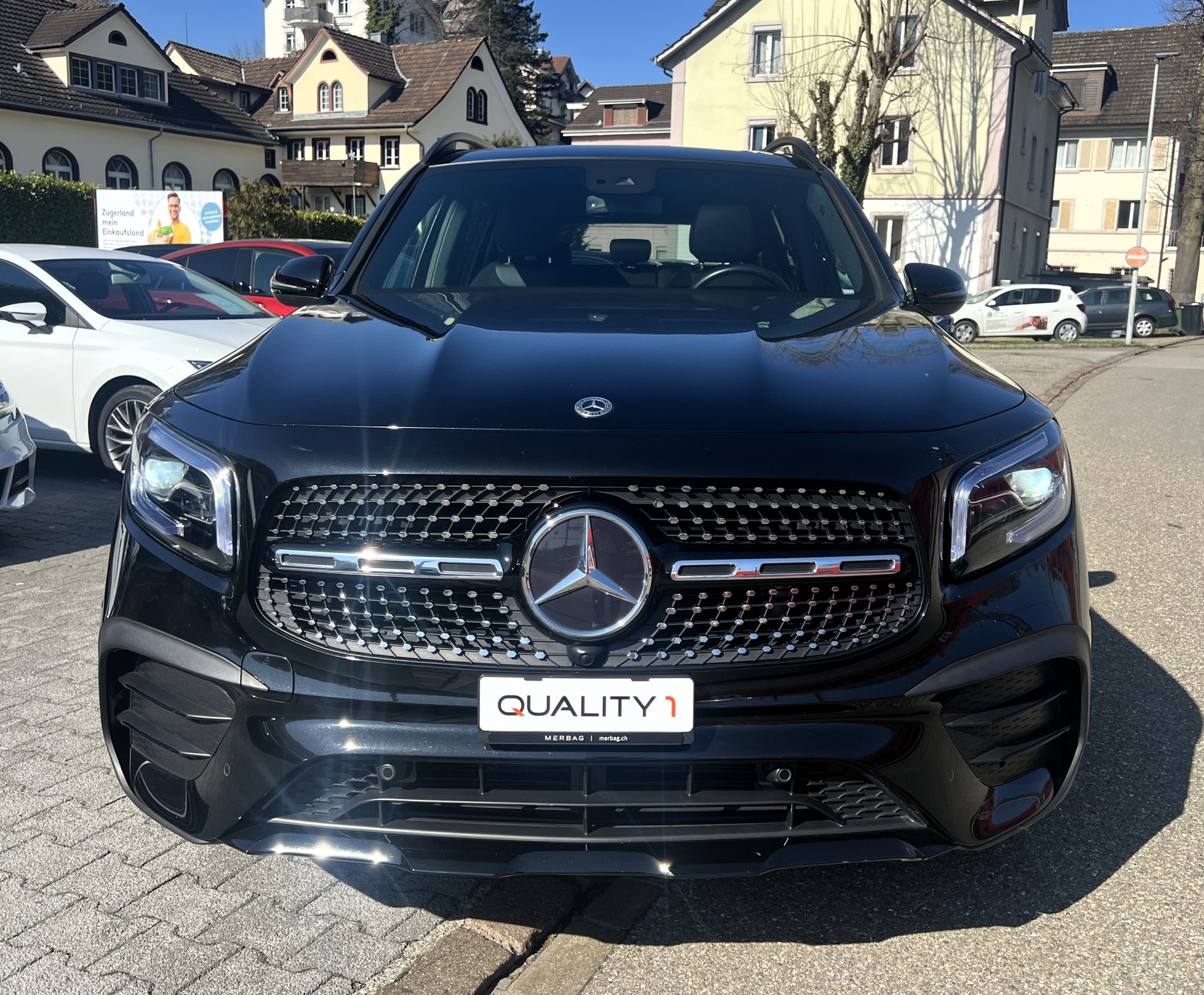 MERCEDES-BENZ GLB 250 4Matic AMG Line 8G-Tronic-image-7