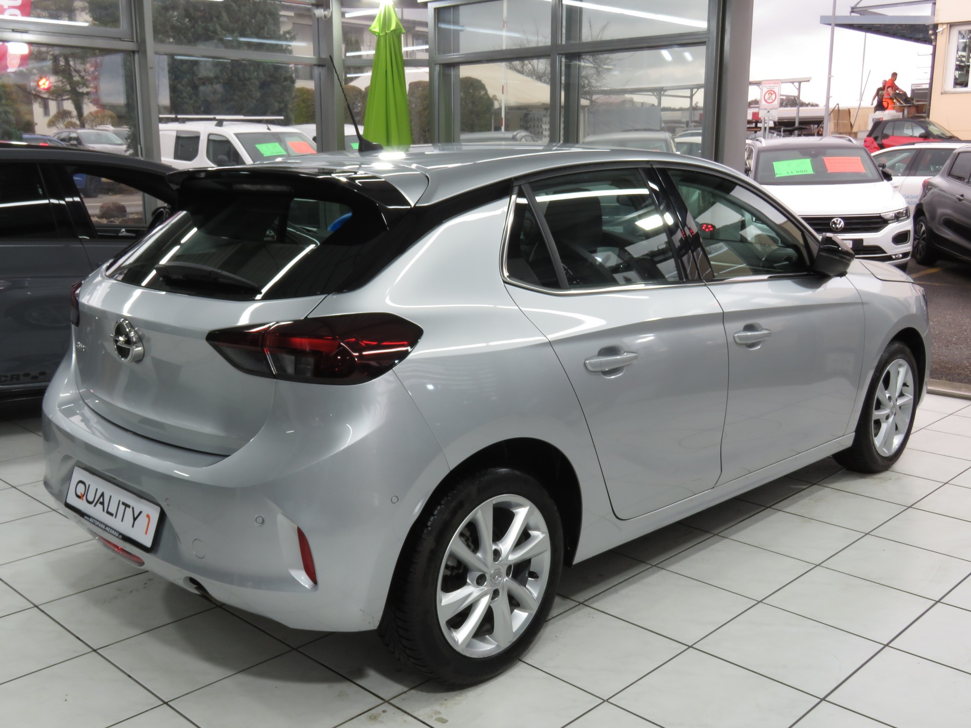 OPEL Corsa 1.2 TP Elegance (Automat)-image-3