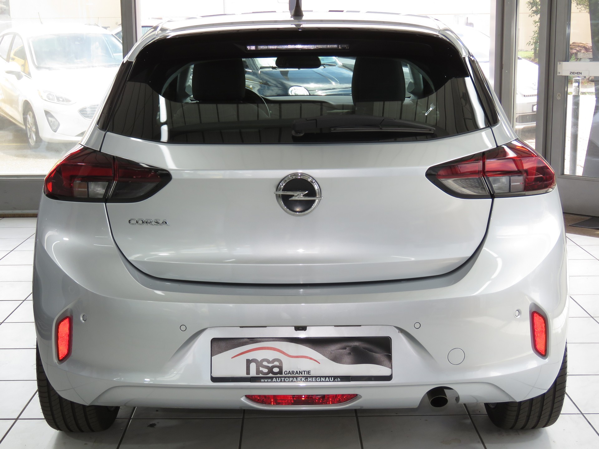 OPEL Corsa 1.2 TP Elegance (Automat)-image-4