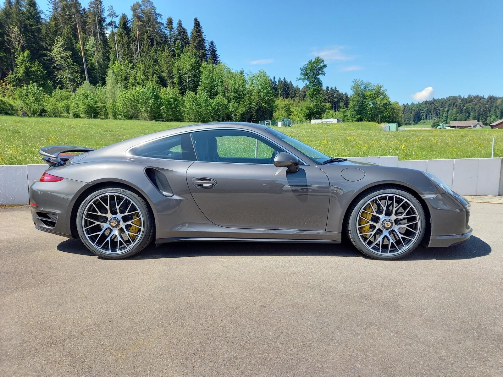 PORSCHE 911 Turbo S PDK-image-1