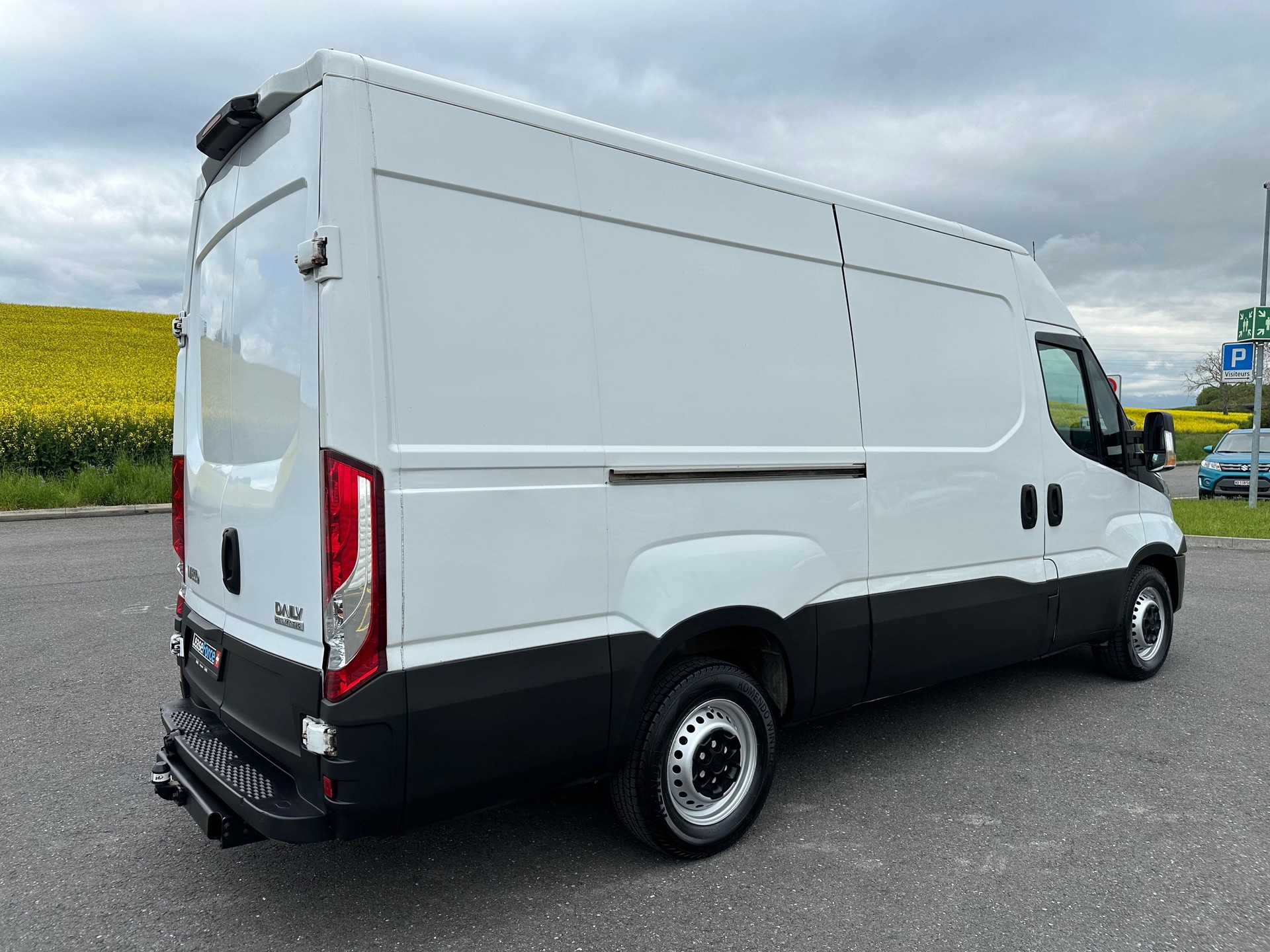 IVECO 35 S 17 V-image-10