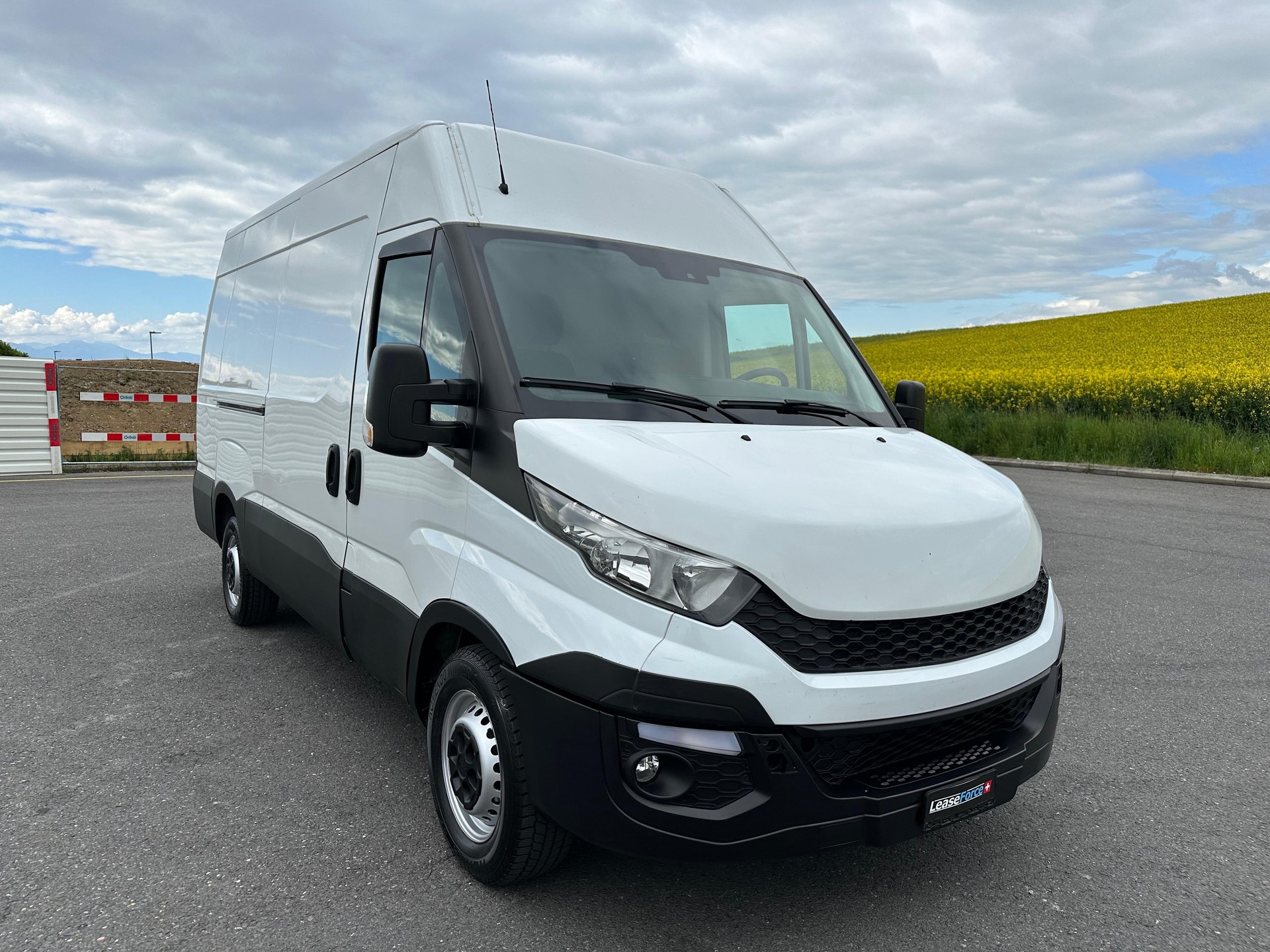 IVECO 35 S 17 V-image-6