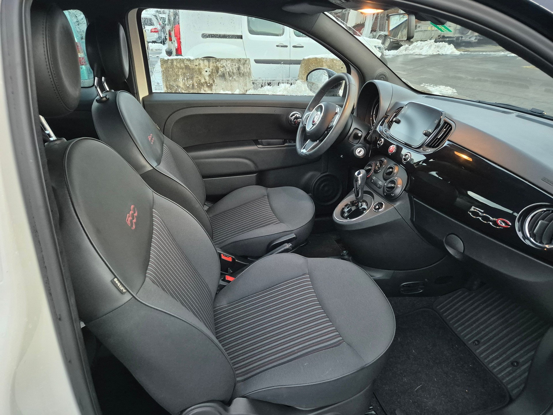 FIAT 500 1.2 Lounge Dualogic-image-5