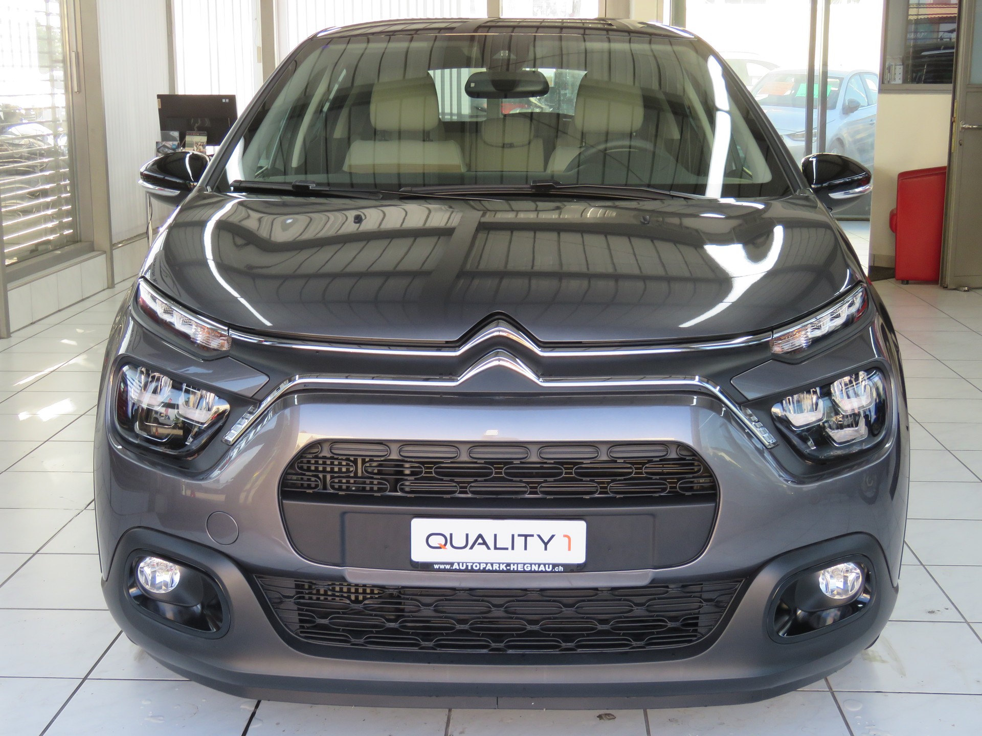 CITROEN C3 1.2i PureTech Swiss Edition EAT6 (Automat)-image-1