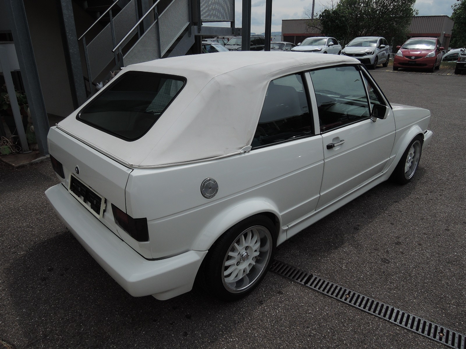 VW Golf Cabriolet 1800 GL Quartett/Special/White-showroom-element-3