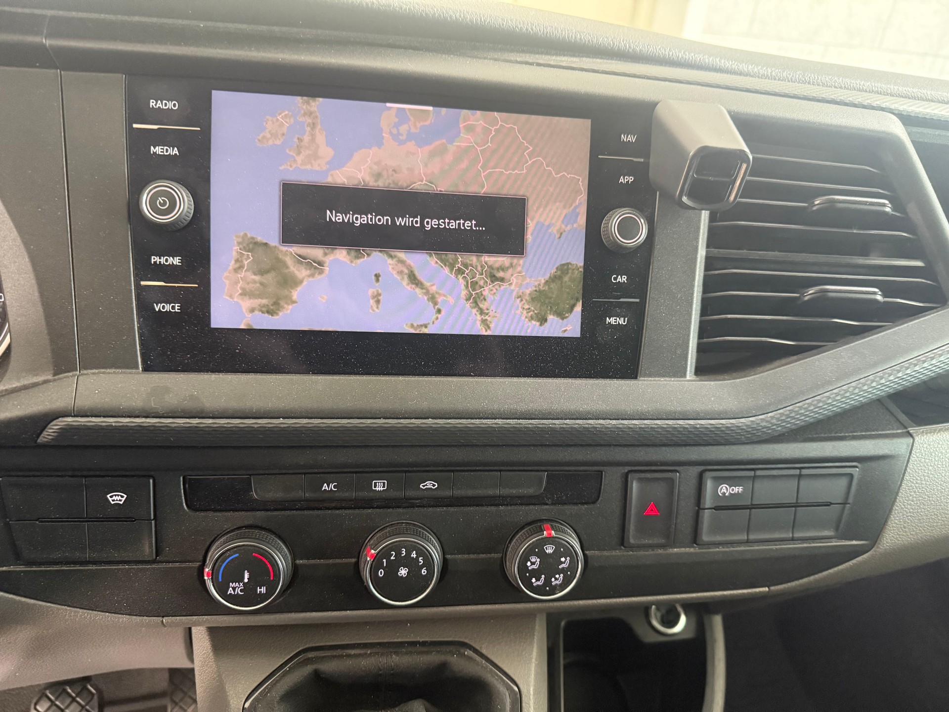 VW T6.1 2.0 TDI 4Motion-image-12