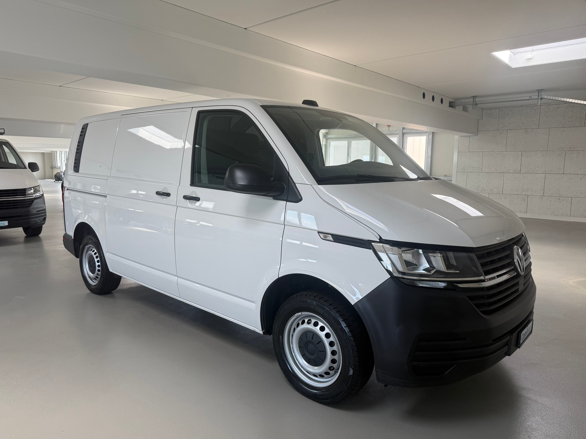VW T6.1 2.0 TDI 4Motion-image-5