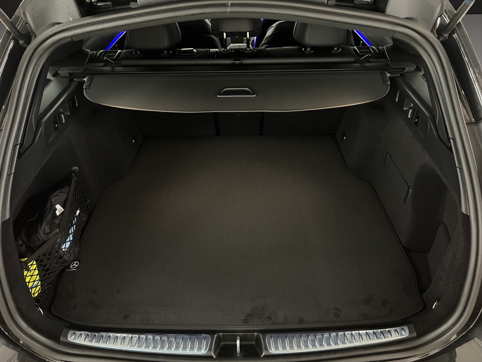 MERCEDES-BENZ C 300 T 4 Matic-image-15