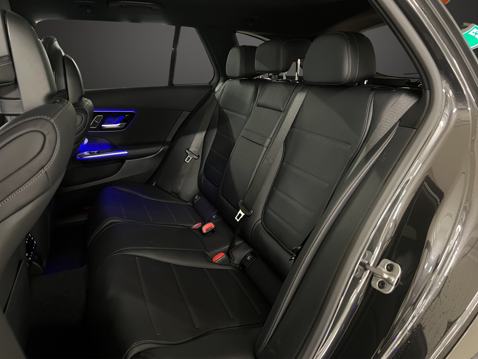 MERCEDES-BENZ C 300 T 4 Matic-image-14
