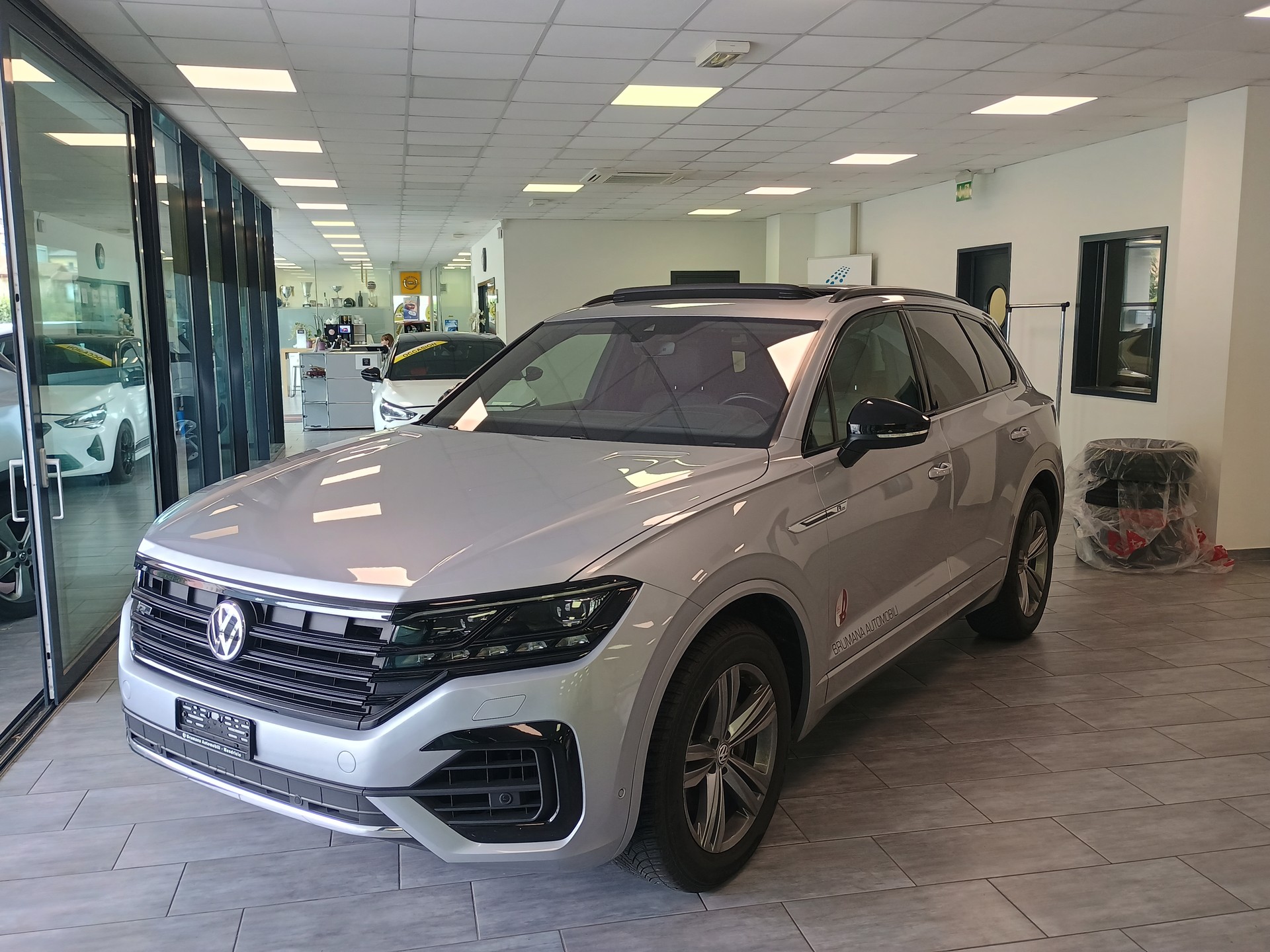 VW Touareg 3.0 TDI R Line Tiptronic