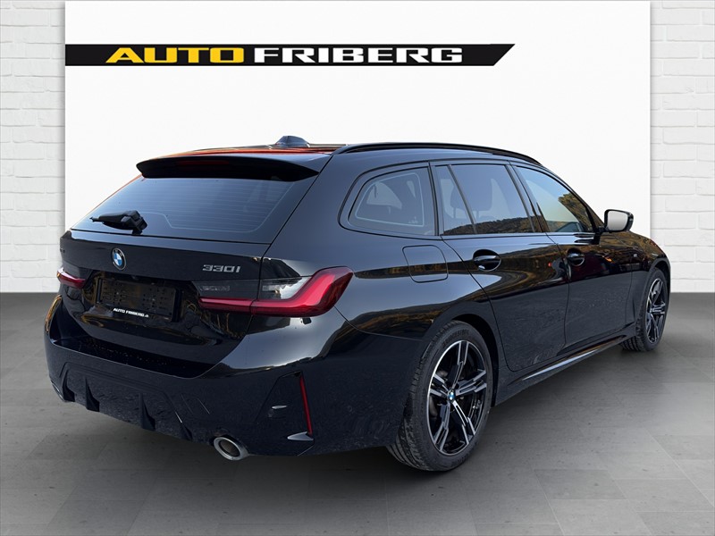 BMW 330i Touring M Sport xDrive 245PS Steptronic-Autom-image-12