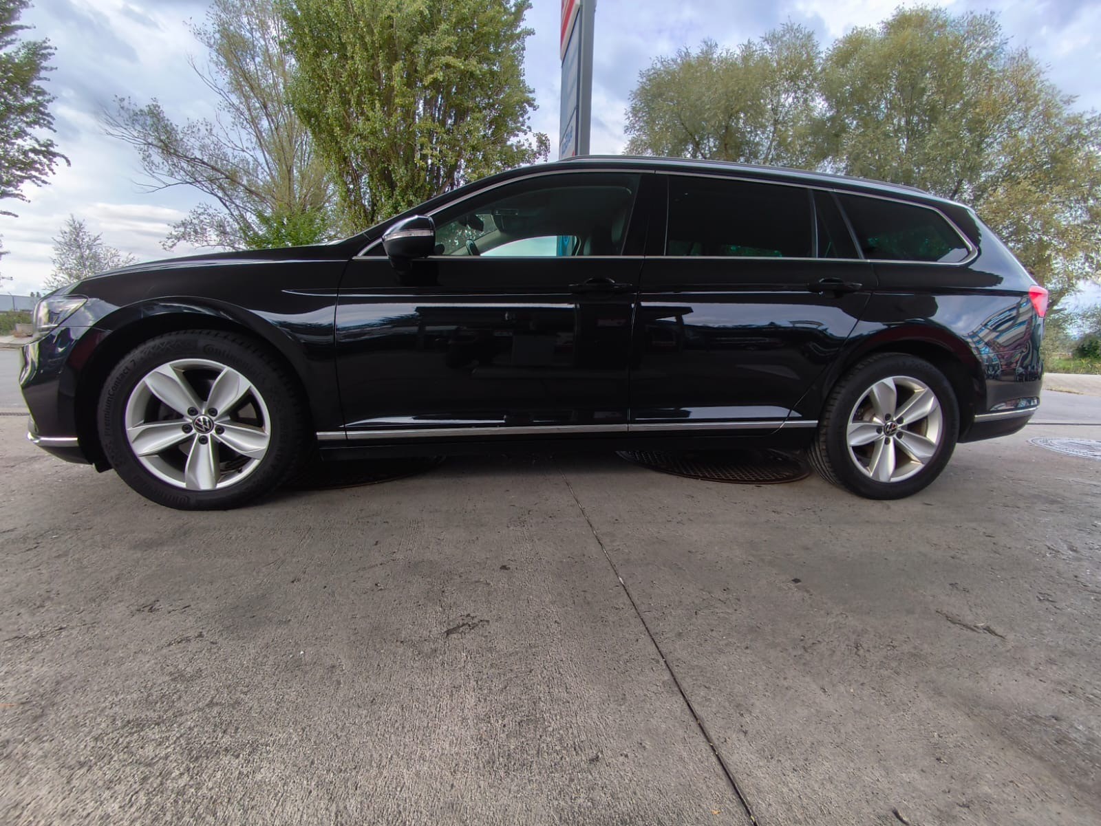 VW Passat 2.0 TDI BMT Business 4Motion DSG-image-5