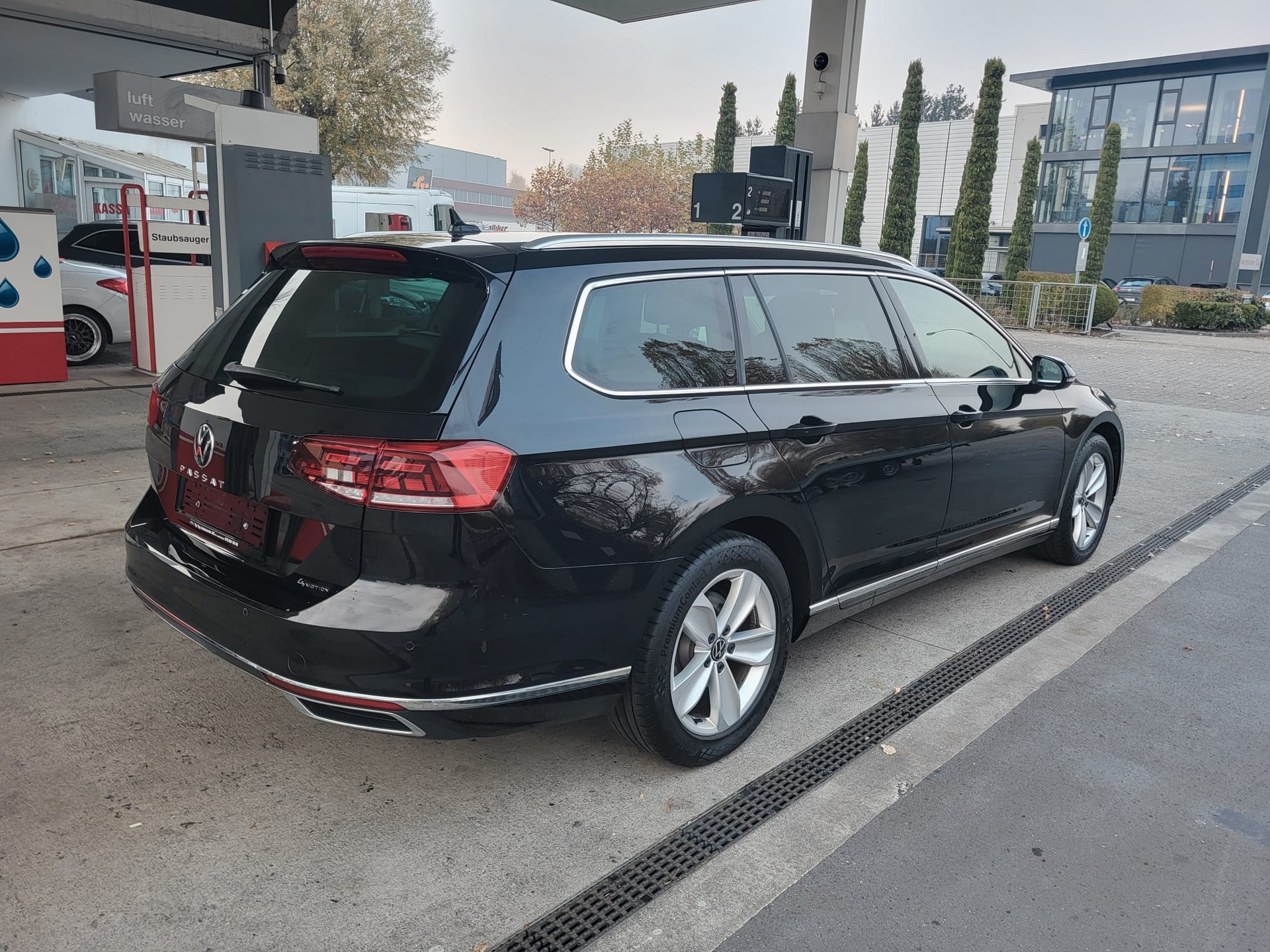 VW Passat 2.0 TDI BMT Business 4Motion DSG-image-3