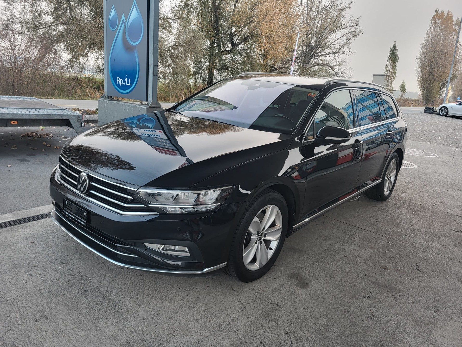 VW Passat 2.0 TDI BMT Business 4Motion DSG-image-1