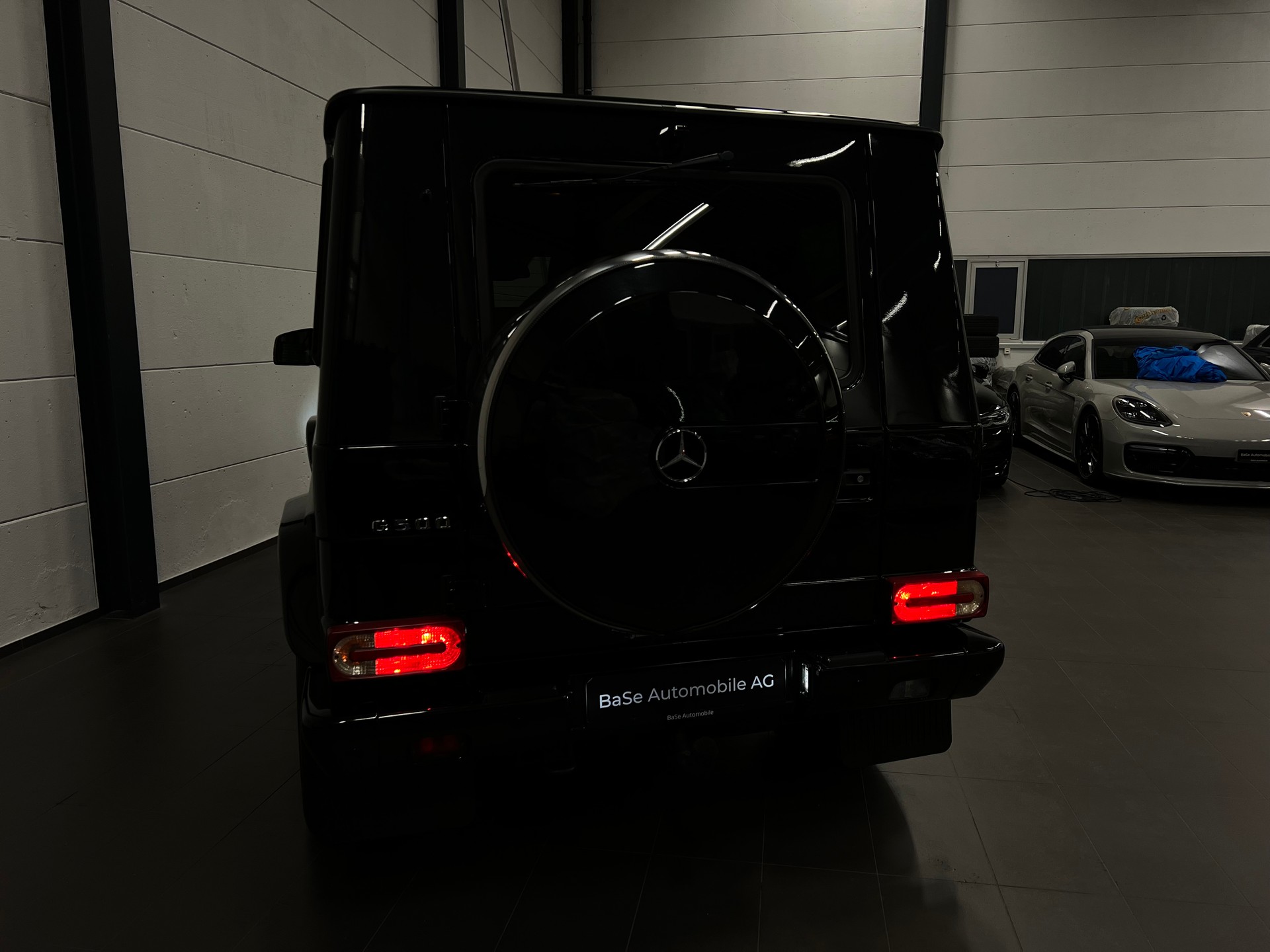 MERCEDES-BENZ G 500 Anniversary 7G-Tronic-image-15