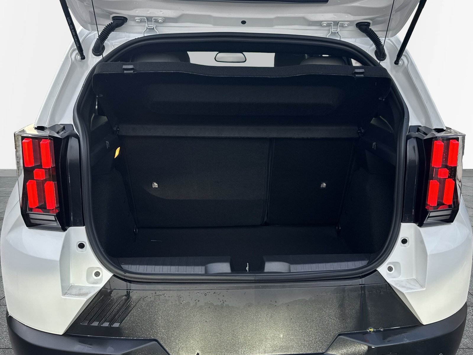 FIAT Grande Panda 1.2 Hybrid La Prima-image-6