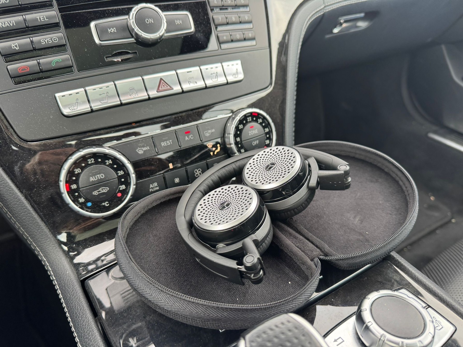 MERCEDES-BENZ SL 350 7G-Tronic Facelift-image-12