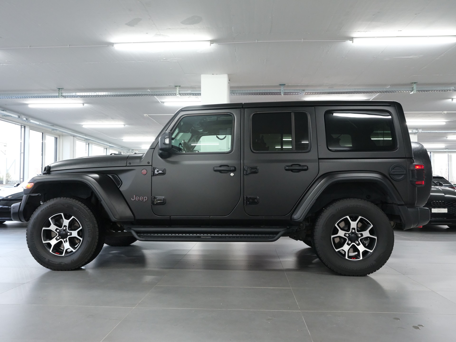 JEEP Wrangler 2.0 Unlimited Rubicon Automatic-image-5