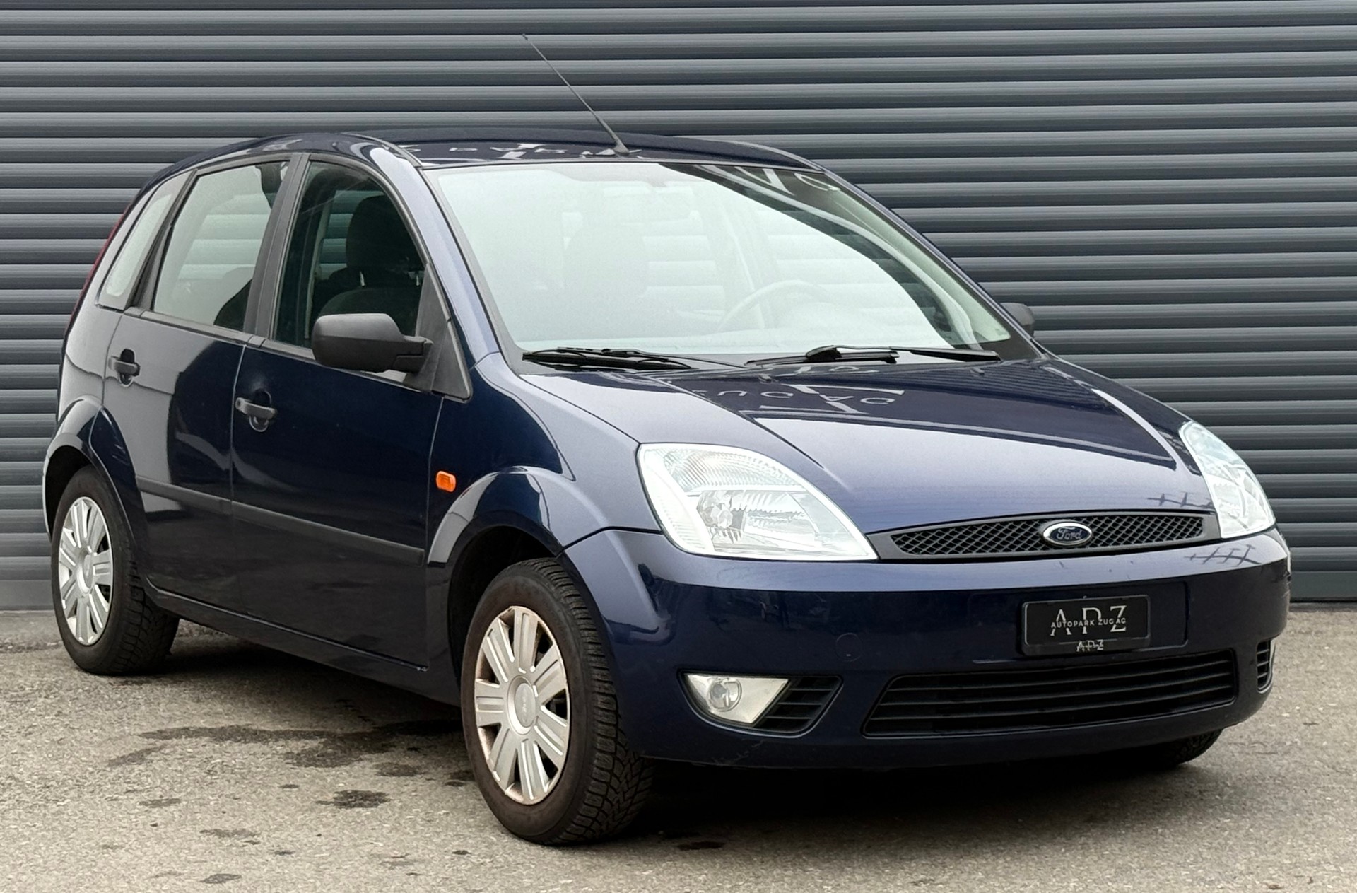 FORD Fiesta 1.4 16V Trend-image-2