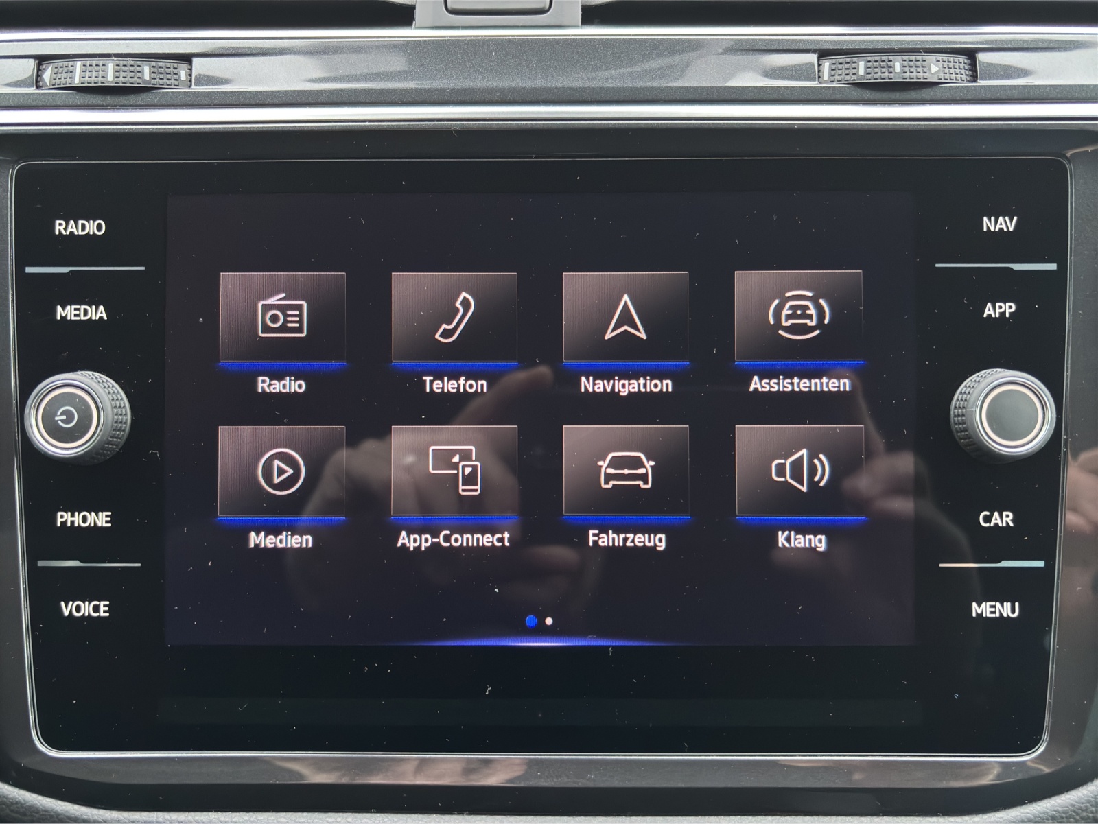 VW Tiguan 2.0TSI R 4Motion DSG mit AHK-image-17