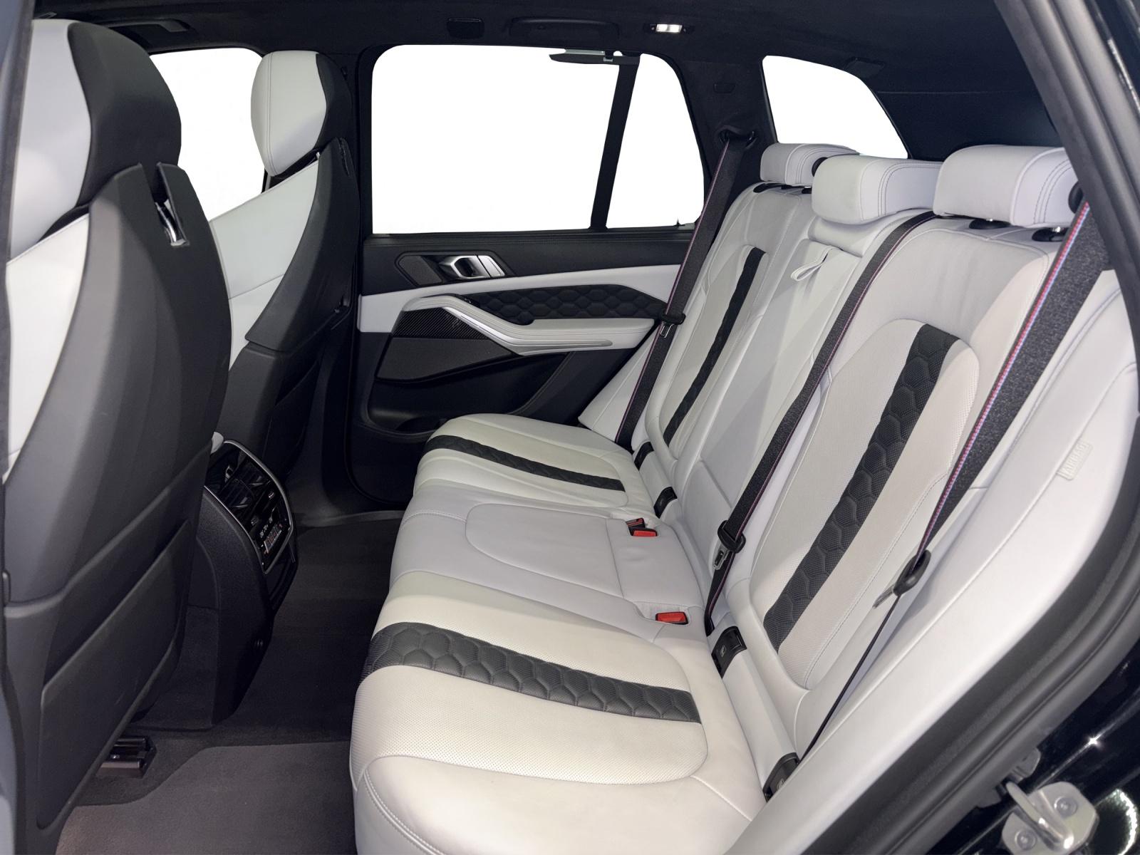 BMW X5 M Competition-image-13
