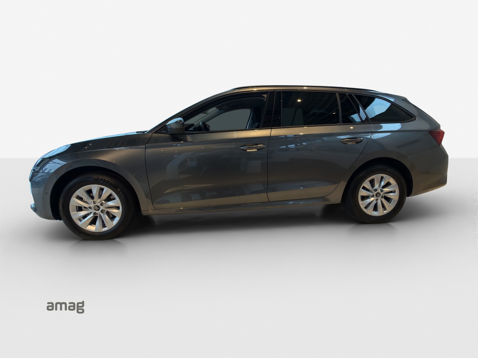 SKODA Octavia Combi 1.5 TSI mHEV DSG Dynamic-image-1