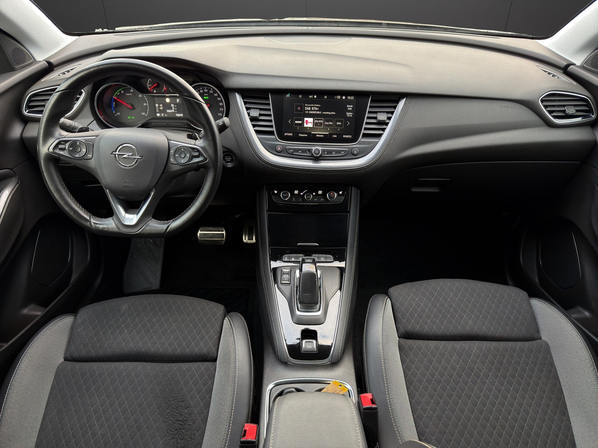 OPEL Grandland X 1.6 Hybrid4 Ultimate Automatik-image-8