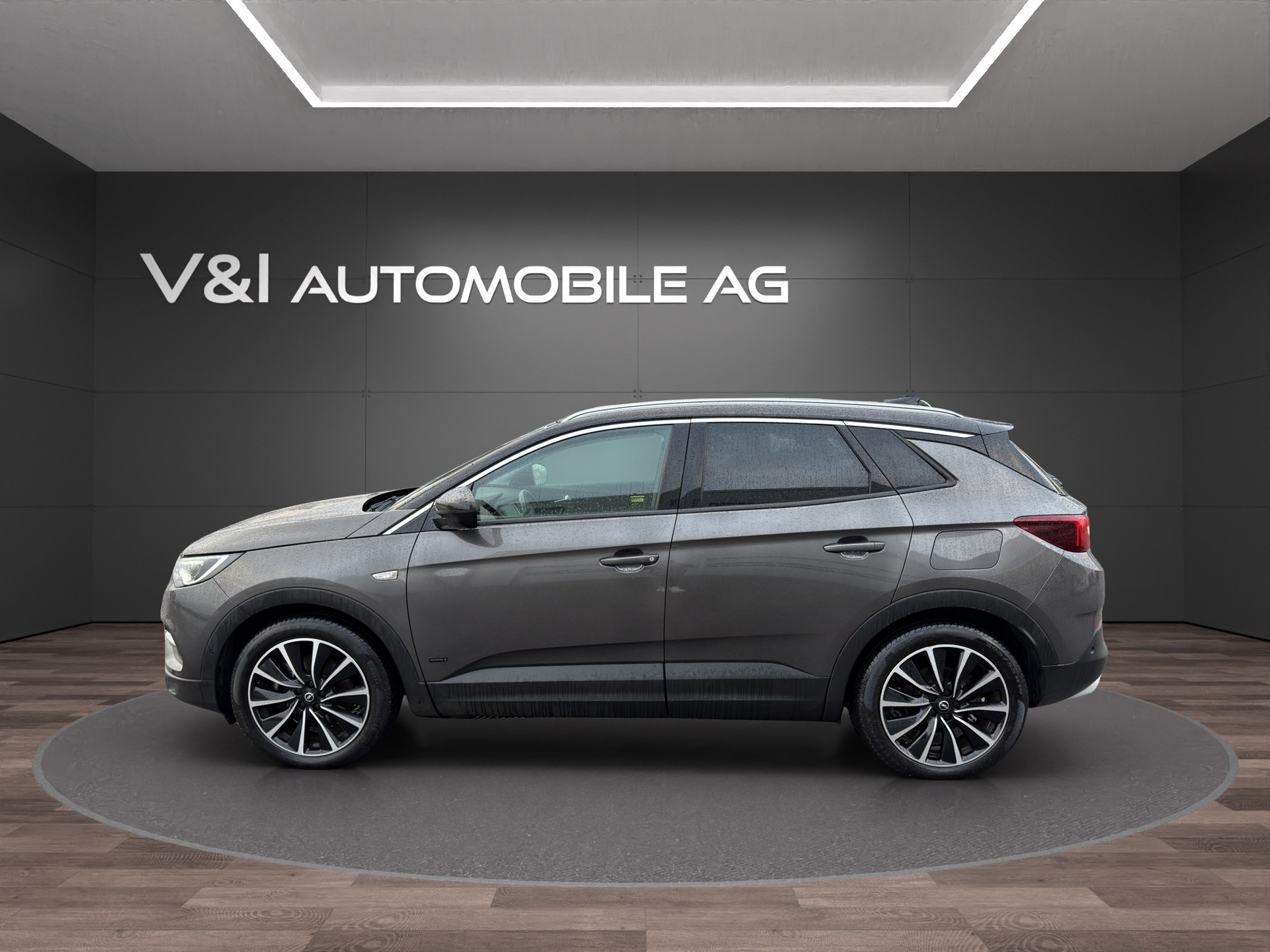 OPEL Grandland X 1.6 Hybrid4 Ultimate Automatik-image-6