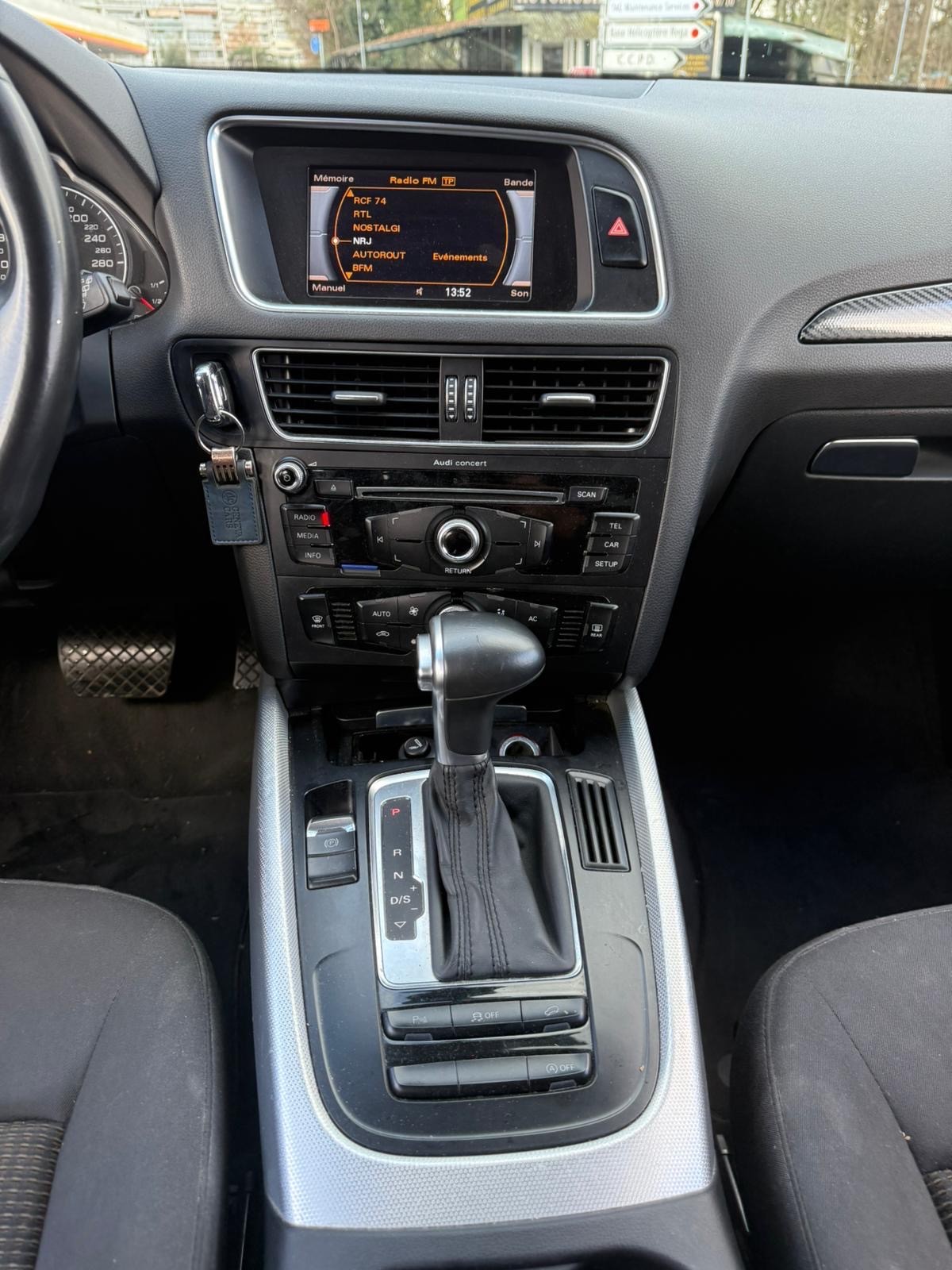 AUDI Q5 2.0 TFSI quattro tiptronic-image-11