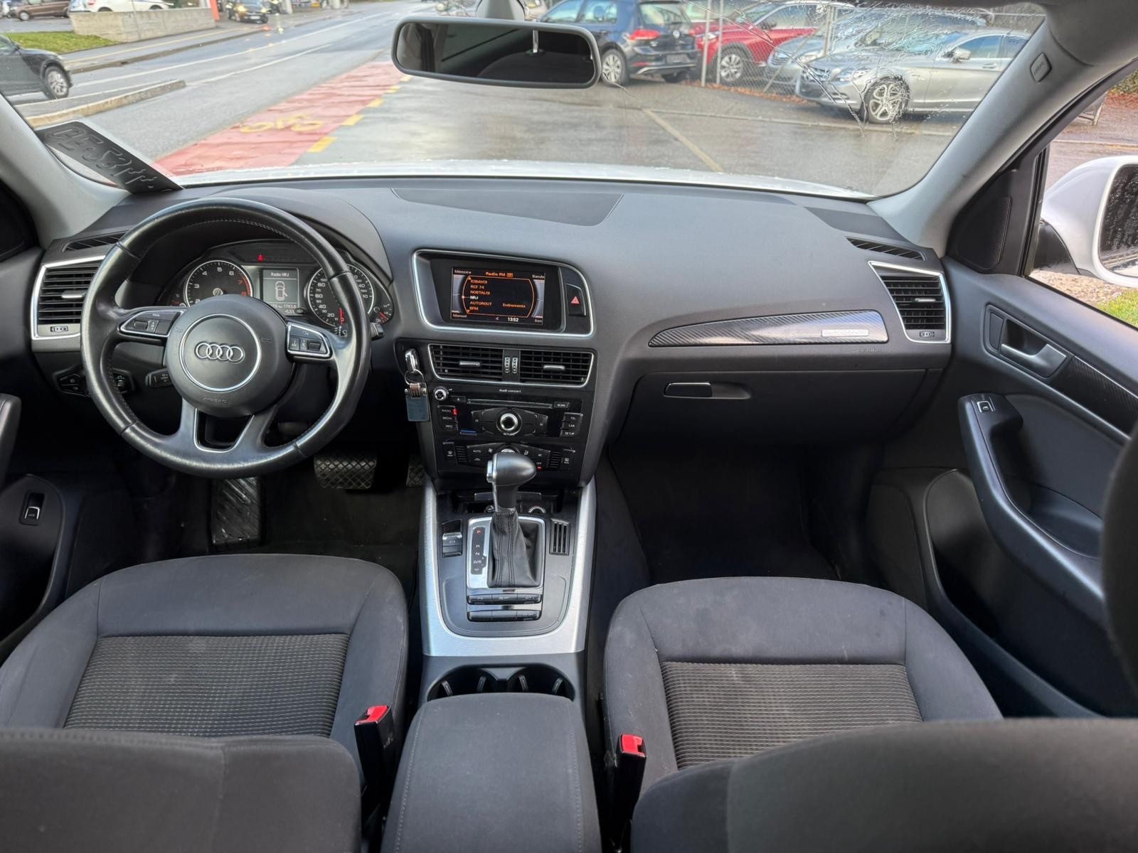 AUDI Q5 2.0 TFSI quattro tiptronic-image-9