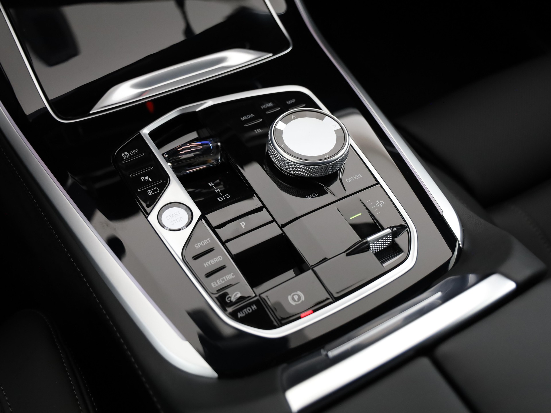 BMW X5 50e xDrive SAG-image-19