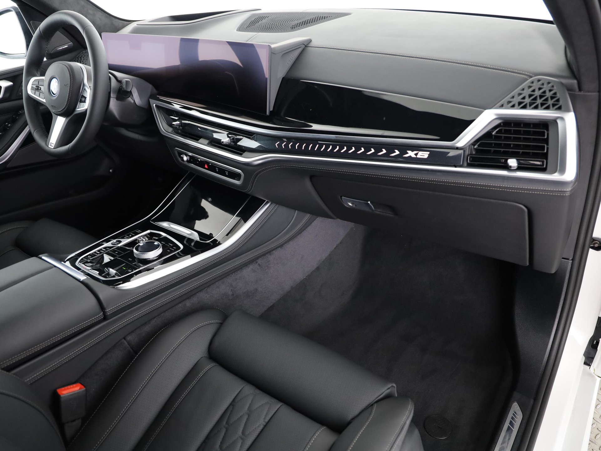 BMW X5 50e xDrive SAG-image-11