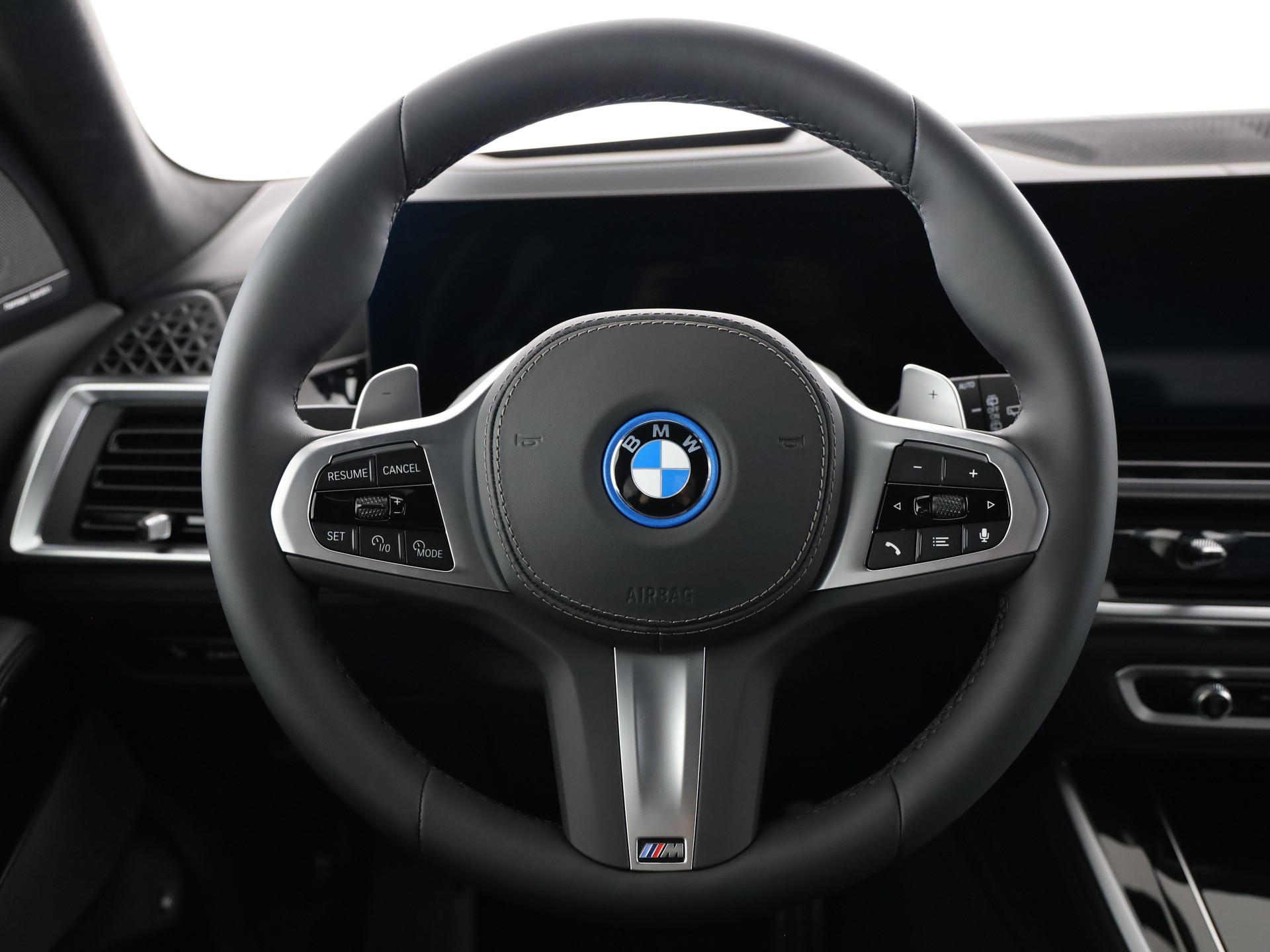 BMW X5 50e xDrive SAG-image-18