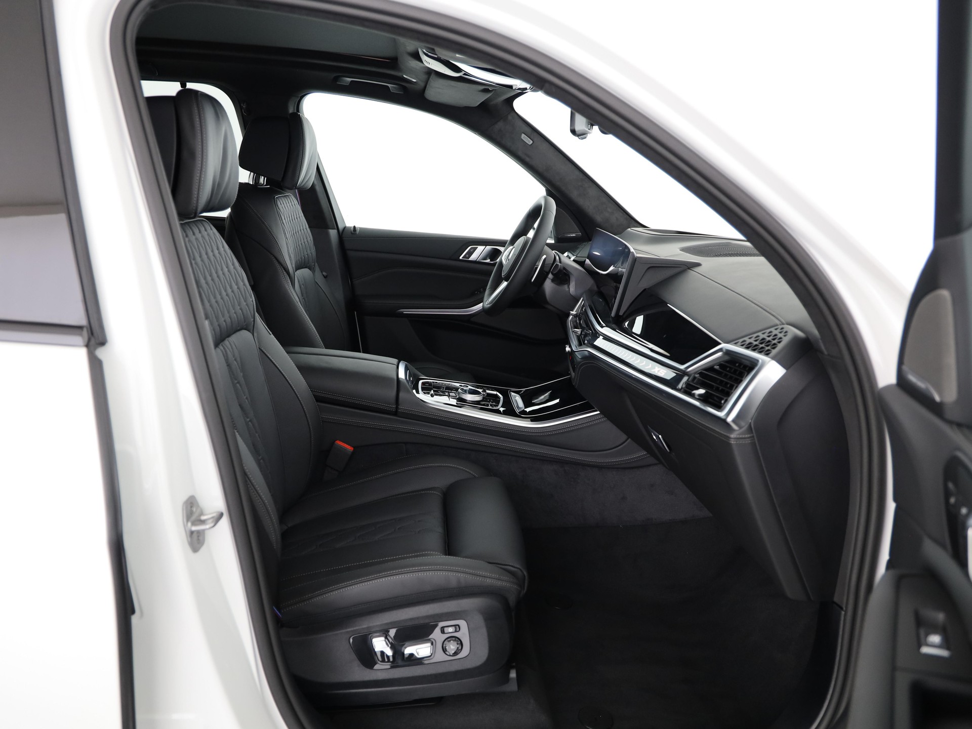 BMW X5 50e xDrive SAG-image-10