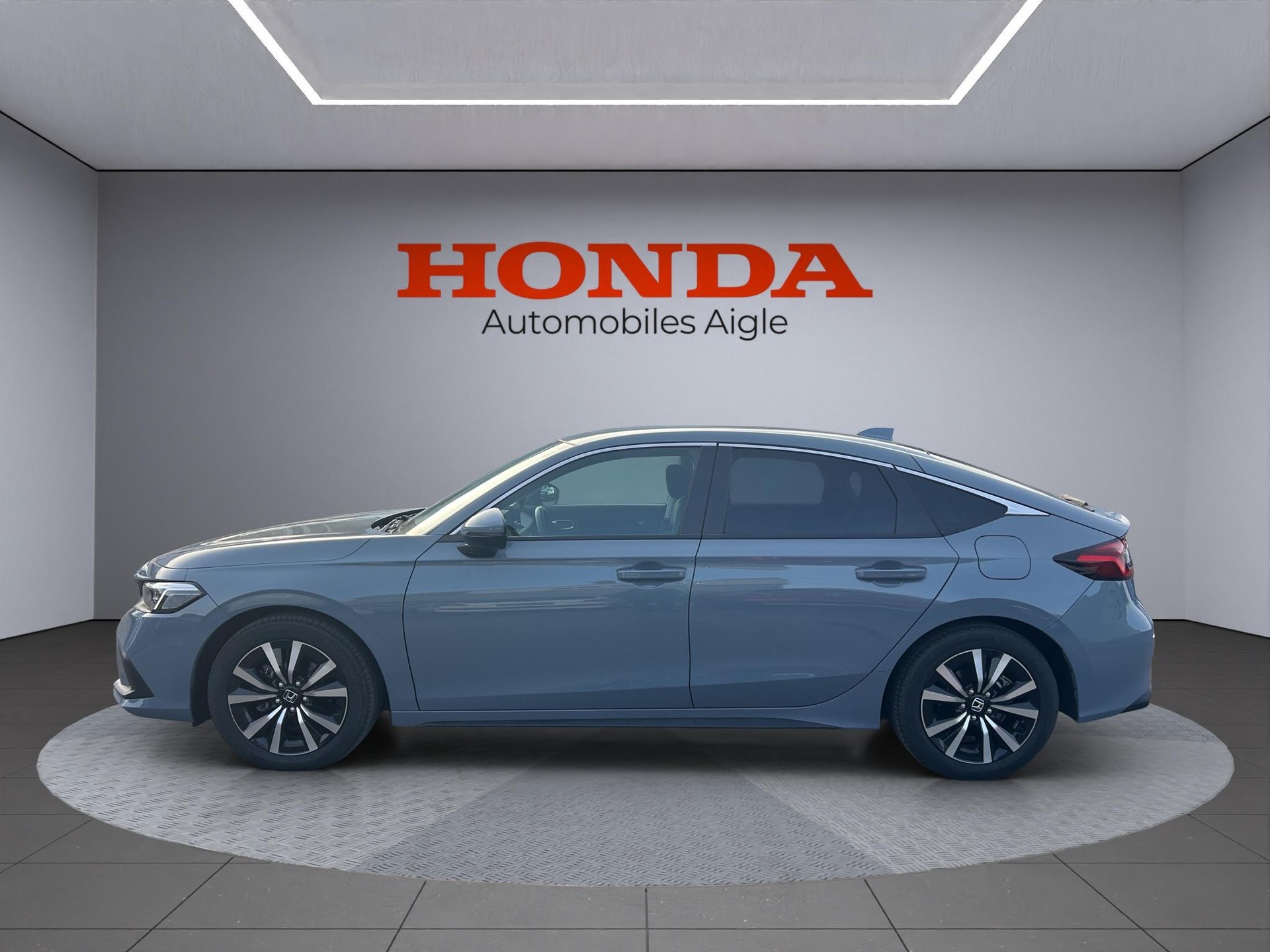 HONDA Civic 2.0 i-MMD Elegance-showroom-element-1