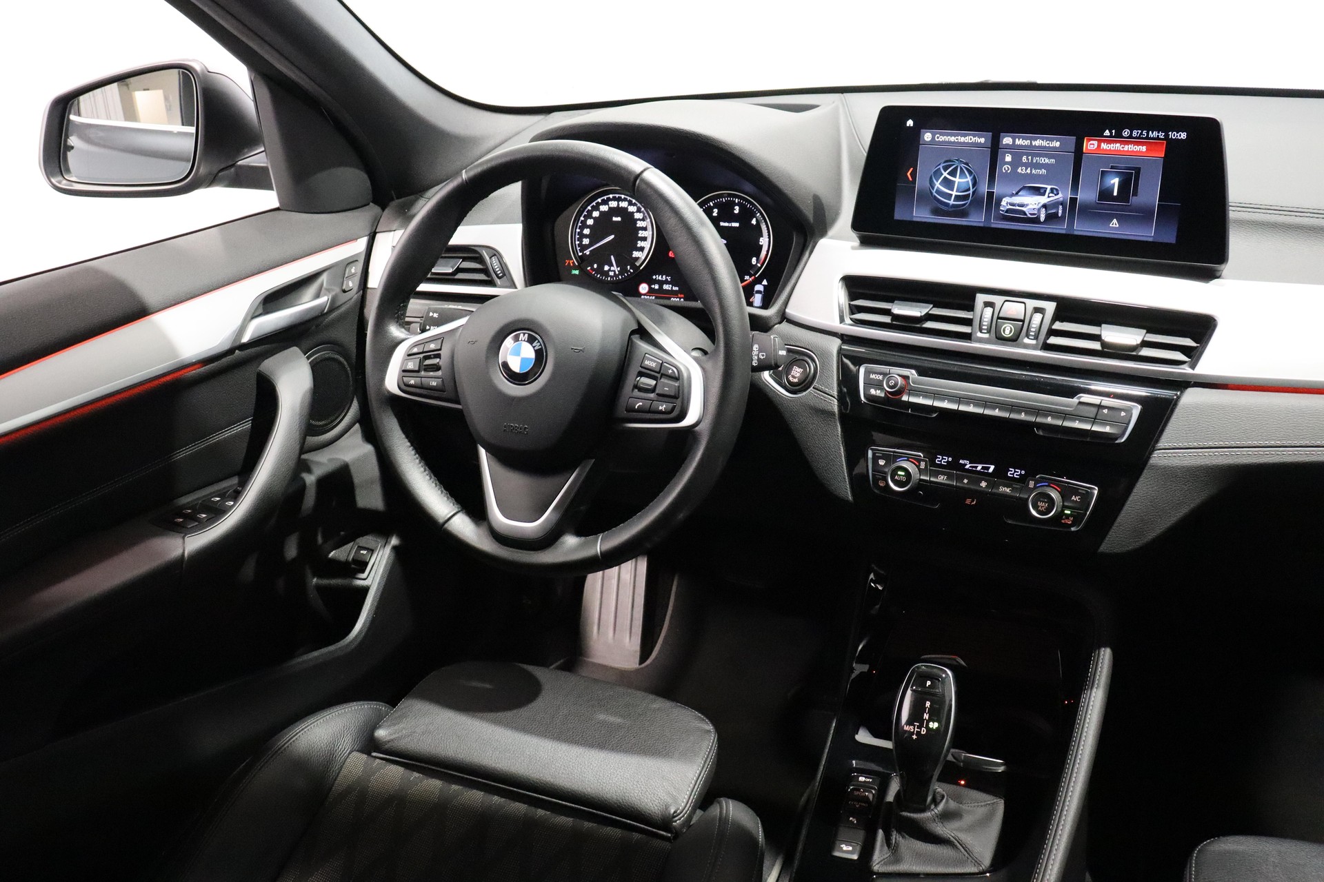 BMW X1 20d xDrive-image-9