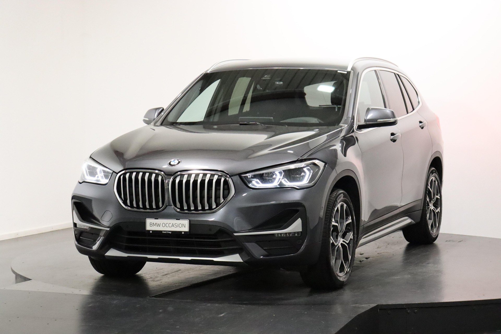 BMW X1 20d xDrive-image-0