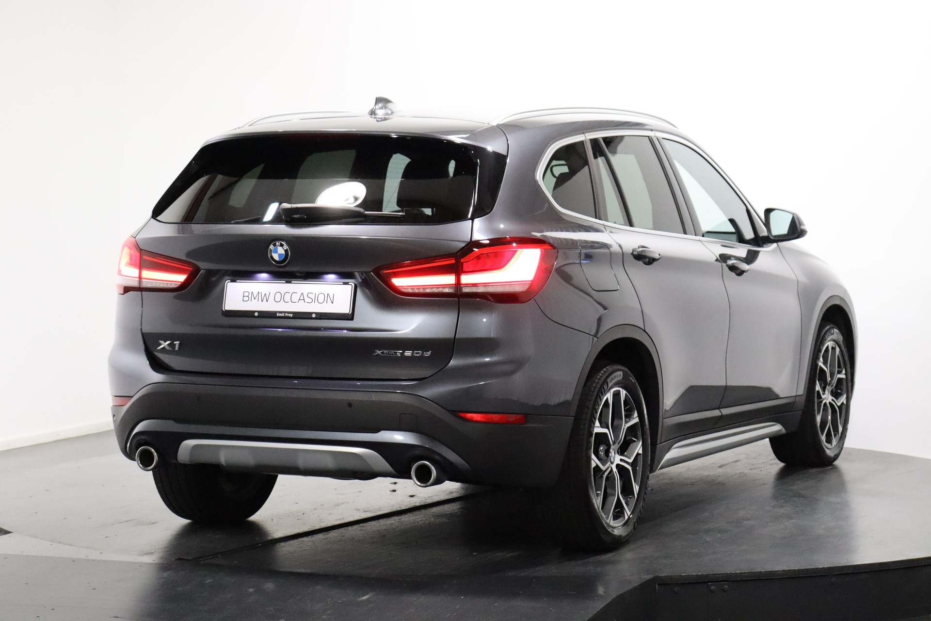 BMW X1 20d xDrive-image-3
