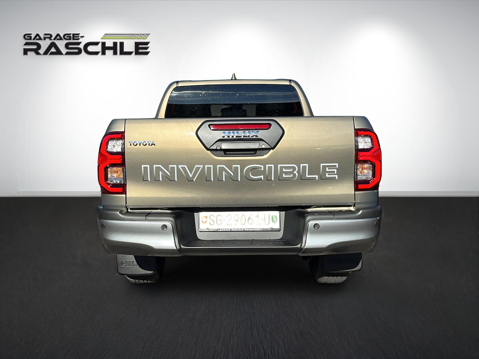 TOYOTA Hilux Double Cab.-Pick-up 2.8 D-4D MHEV 204 Invincible-image-3