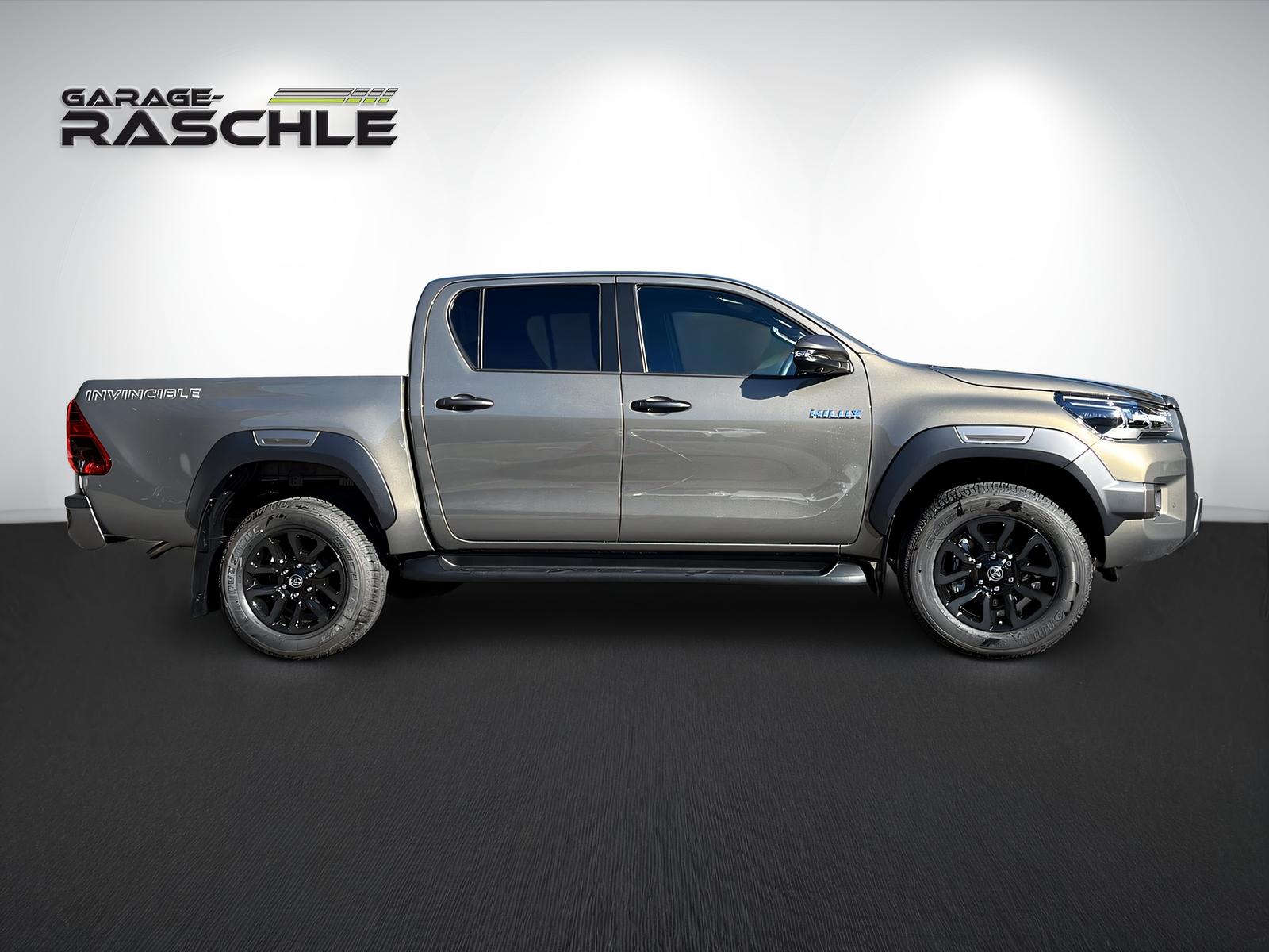 TOYOTA Hilux Double Cab.-Pick-up 2.8 D-4D MHEV 204 Invincible-image-4