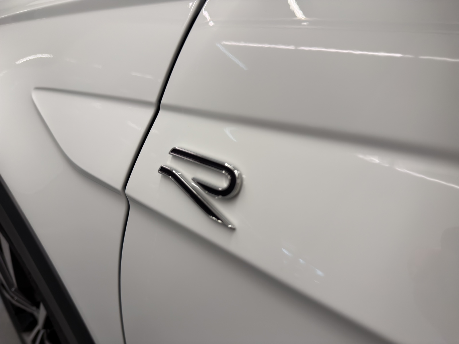 VW Taigo 1.0 TSI R-Line DSG-image-13