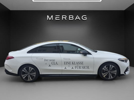 MERCEDES-BENZ CLA 220 8G-DCT 4Matic-image-2