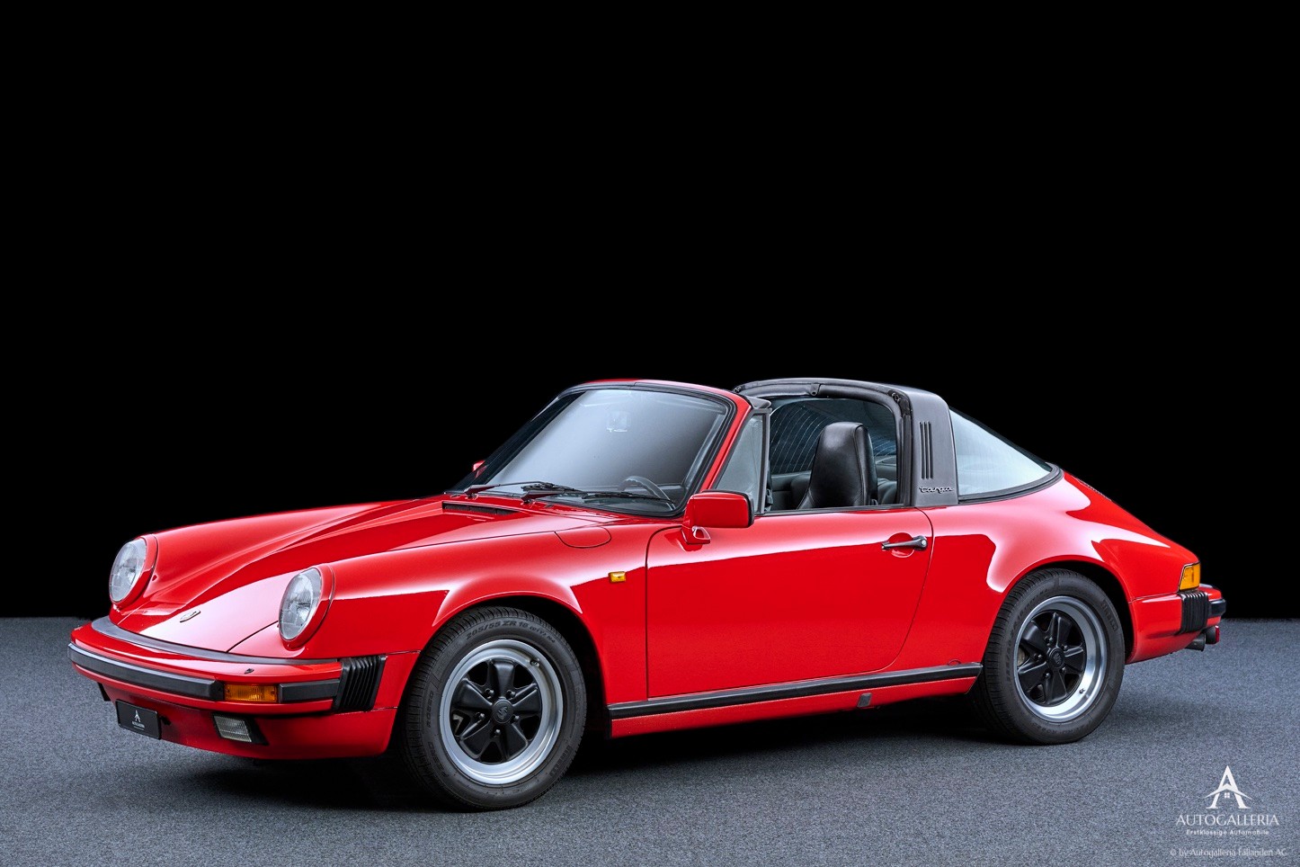 PORSCHE 911 Carrera Targa-image-1