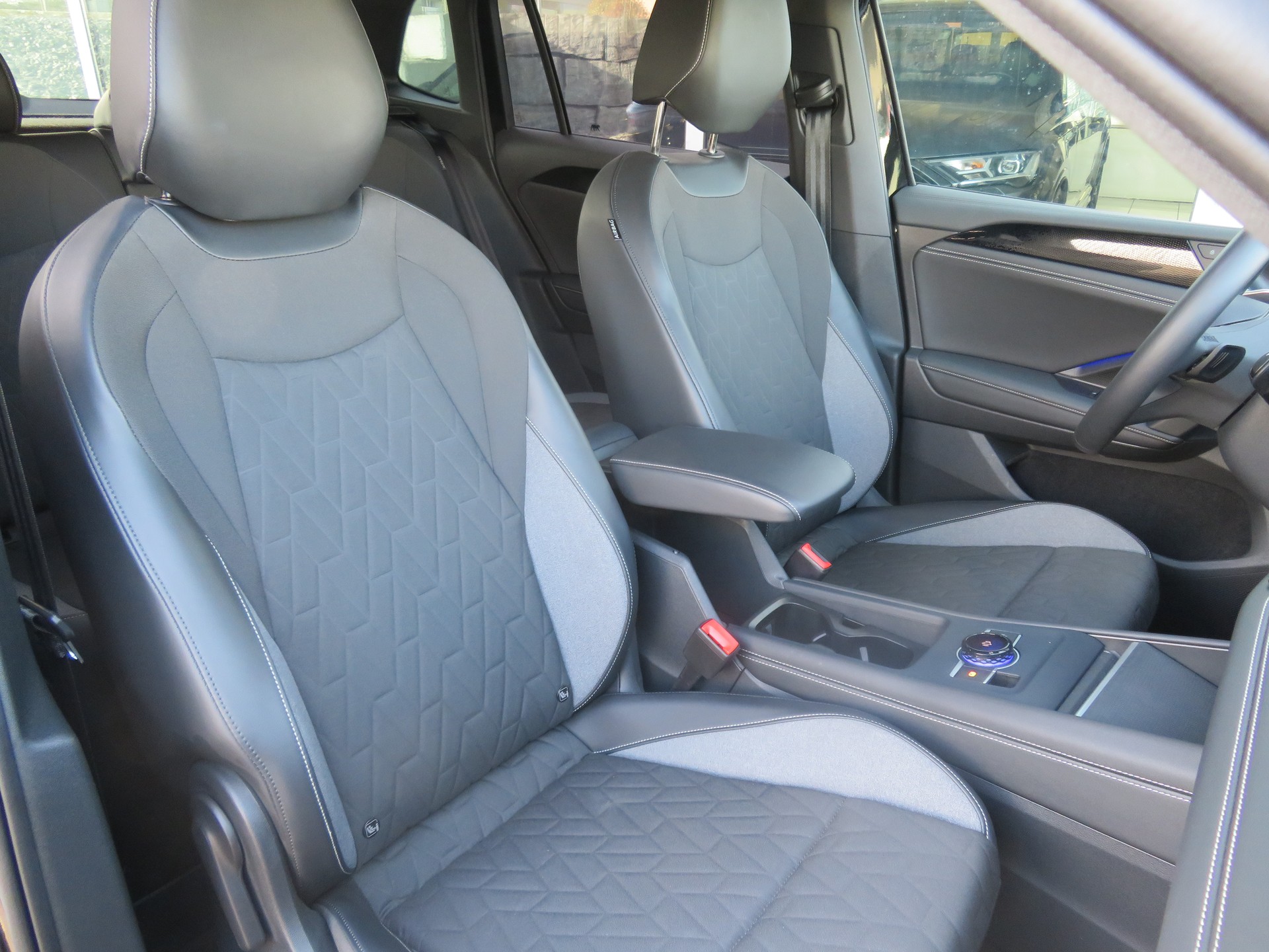 VW Tiguan 1.5 TSI evo2 mHEV Life "GOAL" DSG-image-11