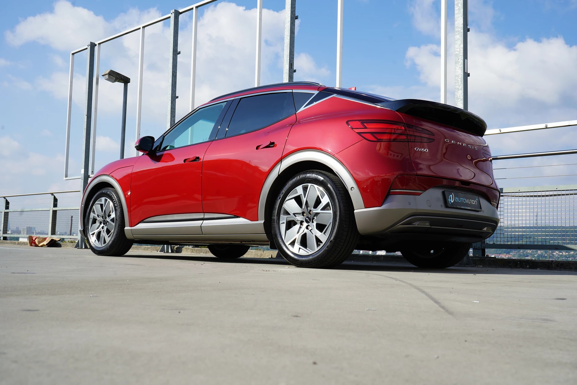 GENESIS GV60 77.4 kWh PREMIUM l 230 PS-image-12