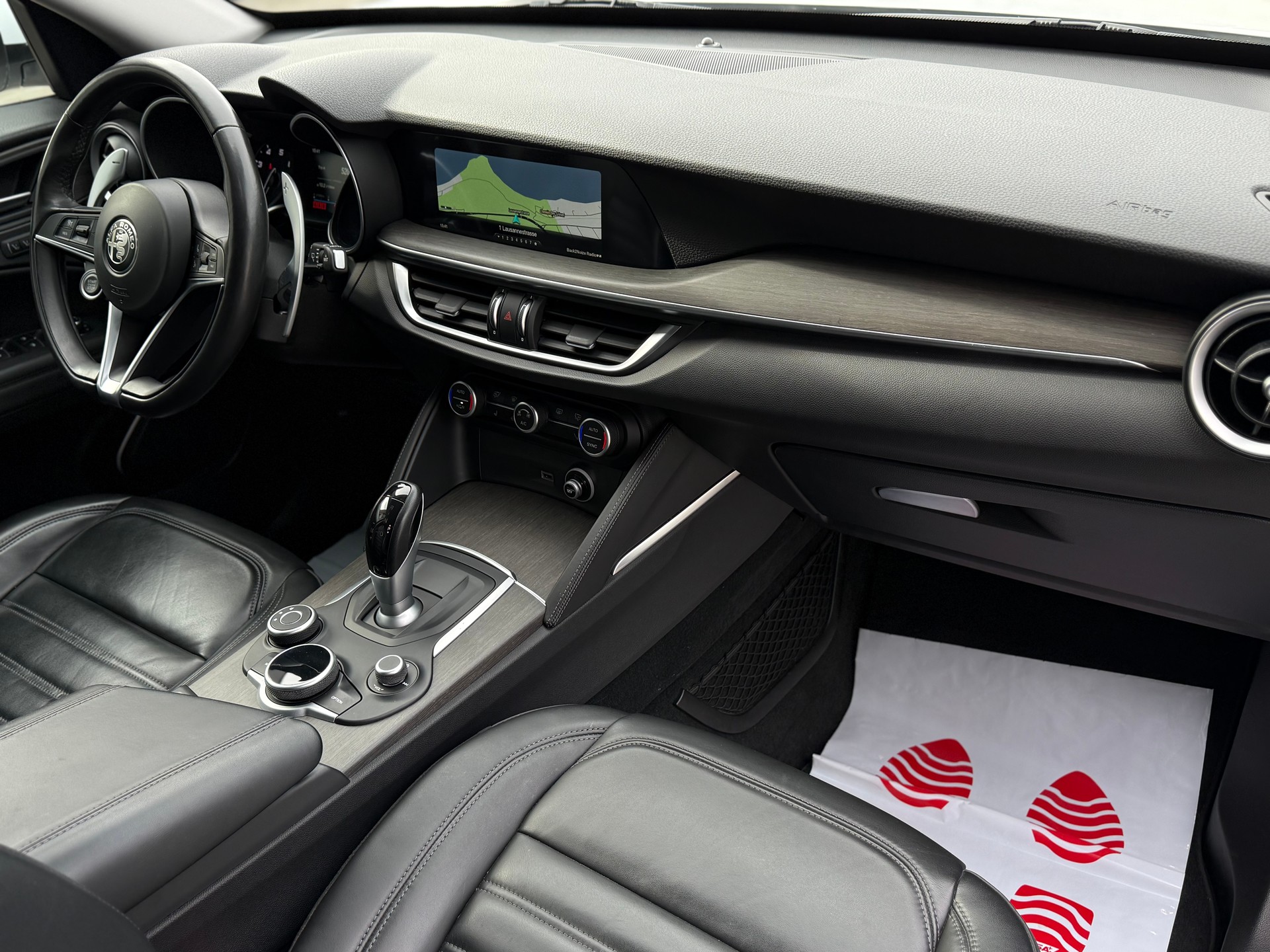 ALFA ROMEO Stelvio 2.0 Super Q4 Automatic-image-14